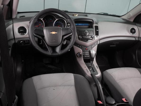 Chevrolet Cruze I с пробегом 2010 года, цена 649 000 рублей, 174273 км, седан, Автокод Объявления