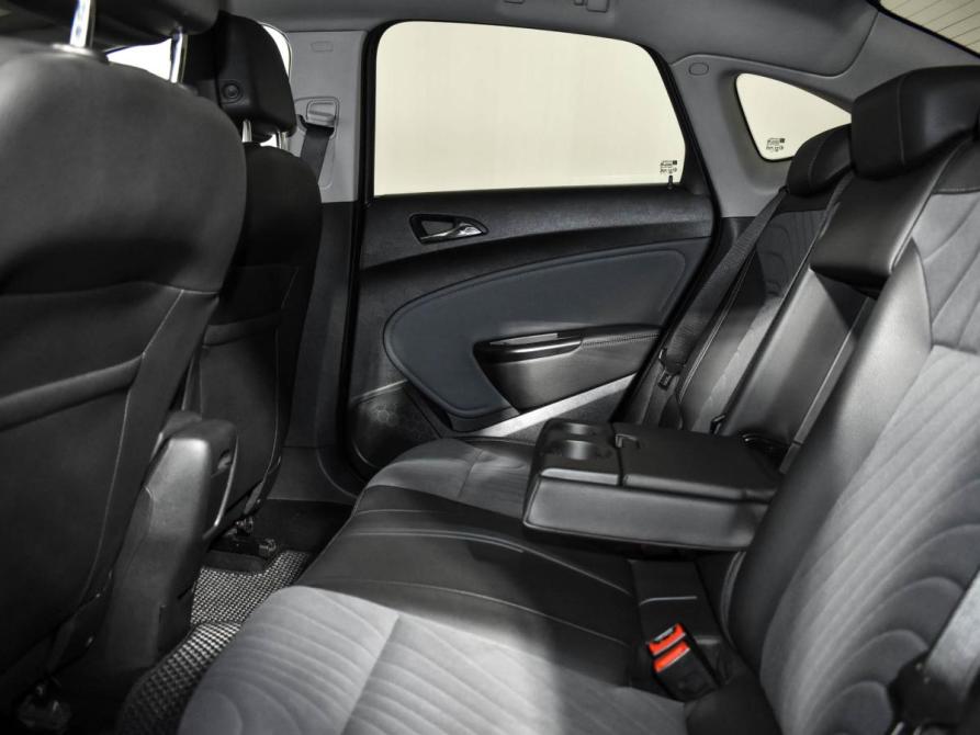 Opel Astra J Рестайлинг Санкт-Петербург  - изображение 12