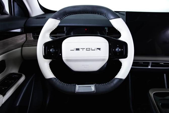 JETOUR DASHING I с пробегом 2024 года, цена 2 059 000 рублей, 17358 км, внедорожник, Автокод Объявления
