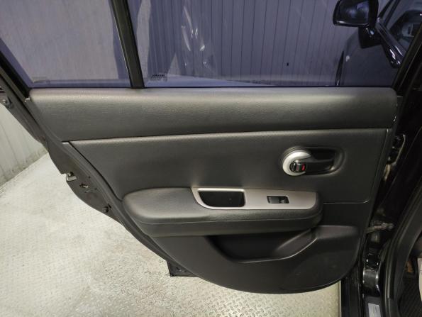 Nissan Tiida I с пробегом 2008 года, цена 578 000 рублей, 232073 км, хэтчбек, Автокод Объявления