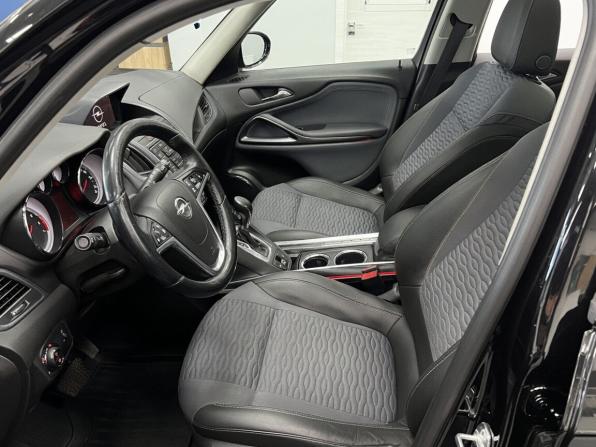 Opel Zafira C с пробегом 2013 года, цена 999 000 рублей, 152307 км, компактвэн, Автокод Объявления