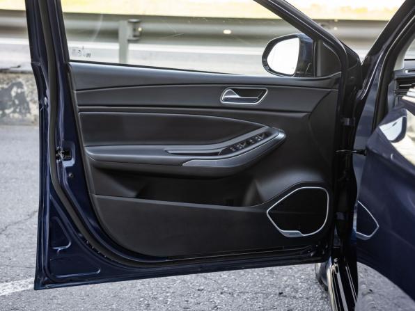 Omoda S5 с пробегом 2023 года, цена 1 548 000 рублей, 20278 км, седан, Автокод Объявления