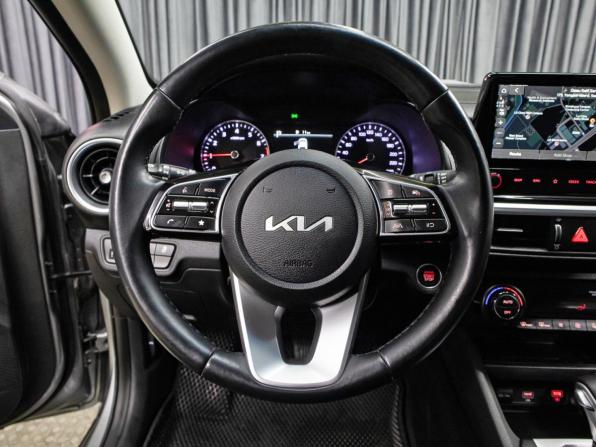Kia K3 II Рестайлинг с пробегом 2021 года, цена 1 998 000 рублей, 74213 км, седан, Автокод Объявления