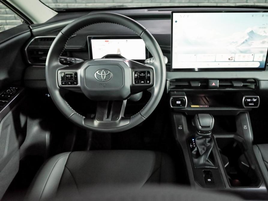 Toyota RAV4 VI (XA60) Екатеринбург  - изображение 18