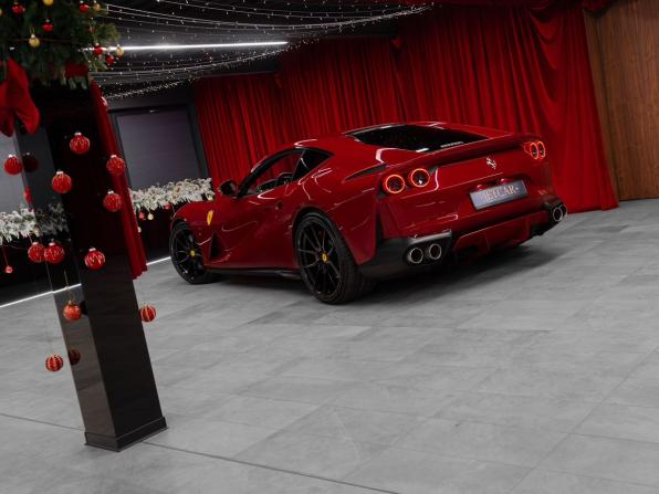 Ferrari 812 с пробегом 2020 года, цена 28 167 000 рублей, 15283 км, купе, Автокод Объявления