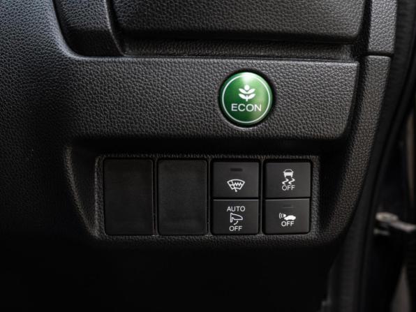 Honda Fit III с пробегом 2016 года, цена 1 190 000 рублей, 129416 км, хэтчбек, Автокод Объявления