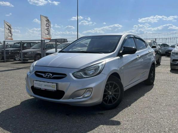 Hyundai Solaris I с пробегом 2012 года, цена 620 060 рублей, 211277 км, седан, Автокод Объявления
