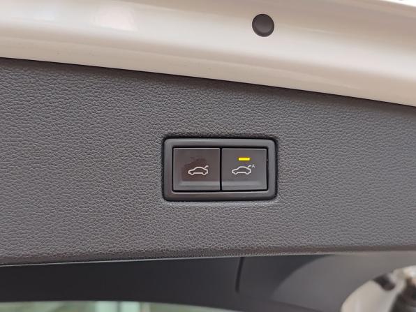 Volkswagen Tiguan II с пробегом 2020 года, цена 2 799 000 рублей, 33000 км, внедорожник, Автокод Объявления
