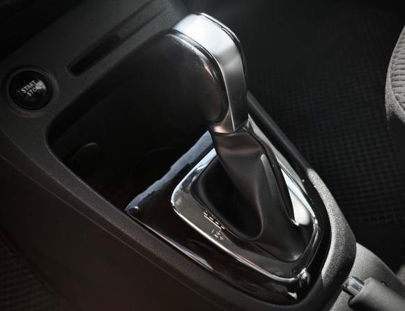 Renault Kaptur I с пробегом 2017 года, цена 1 300 000 рублей, 106184 км, внедорожник, Автокод Объявления