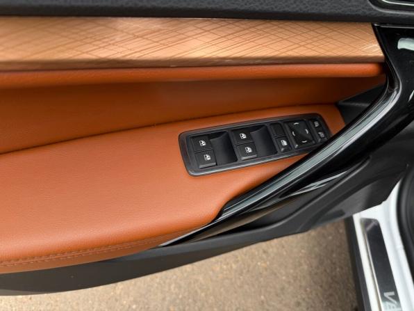 Lada (ВАЗ) Vesta I Рестайлинг (NG) с пробегом 2024 года, цена 1 550 000 рублей, 23033 км, универсал, Автокод Объявления