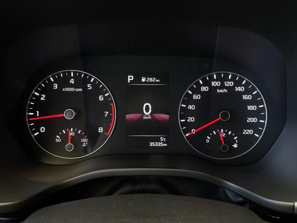 Kia Rio IV Рестайлинг с пробегом 2021 года, цена 2 227 000 рублей, 35335 км, седан, Автокод Объявления