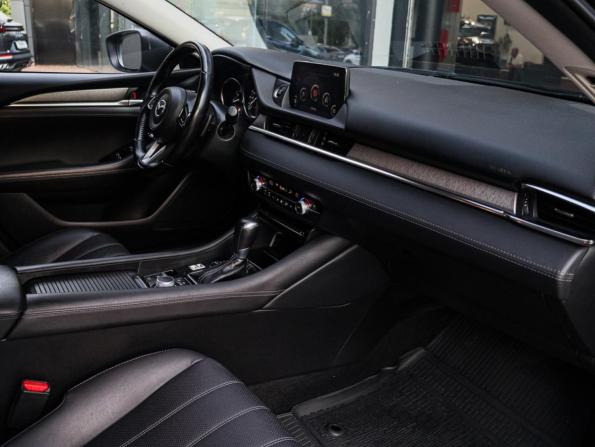 Mazda 6 III (GJ) Рестайлинг 2 с пробегом 2021 года, цена 2 550 000 рублей, 88570 км, седан, Автокод Объявления