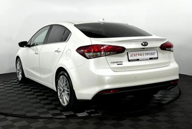 Kia Cerato III Рестайлинг (Classic) с пробегом 2019 года, цена 1 750 000 рублей, 99132 км, седан, Автокод Объявления