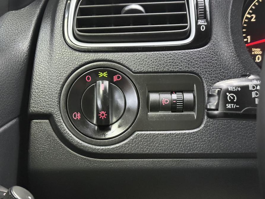 Volkswagen Polo V Рестайлинг Ярославль  - изображение 22