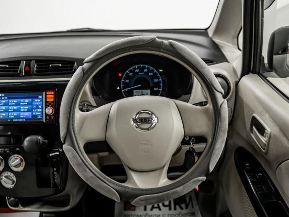 Nissan Dayz I Рестайлинг с пробегом 2016 года, цена 545 000 рублей, 188778 км, хэтчбек, Автокод Объявления