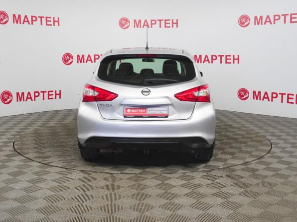Nissan Tiida II с пробегом 2015 года, цена 863 000 рублей, 195264 км, хэтчбек, Автокод Объявления