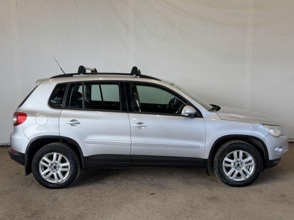 Volkswagen Tiguan I с пробегом 2009 года, цена 930 000 рублей, 181000 км, внедорожник, Автокод Объявления