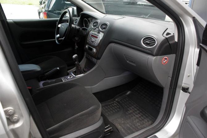 Ford Focus II Рестайлинг с пробегом 2009 года, цена 635 000 рублей, 205122 км, седан, Автокод Объявления