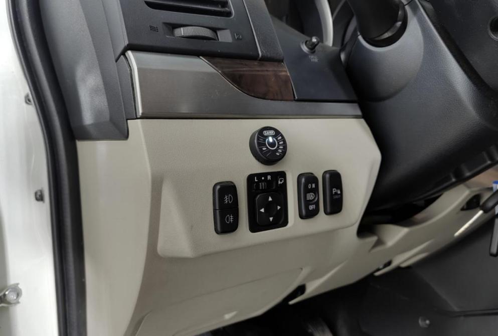 Mitsubishi Pajero IV Рестайлинг 2 Волгоград  - изображение 19