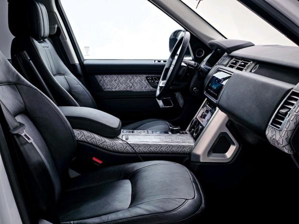 Land Rover Range Rover IV Рестайлинг с пробегом 2018 года, цена 8 500 000 рублей, 30859 км, внедорожник, Автокод Объявления