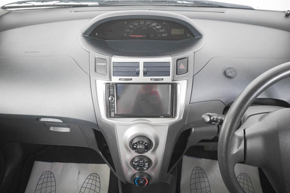 Toyota Vitz II (XP90) Кемерово  - изображение 17