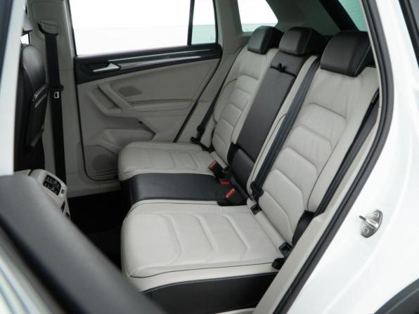 Volkswagen Tiguan II с пробегом 2019 года, цена 3 235 055 рублей, 135256 км, внедорожник, Автокод Объявления