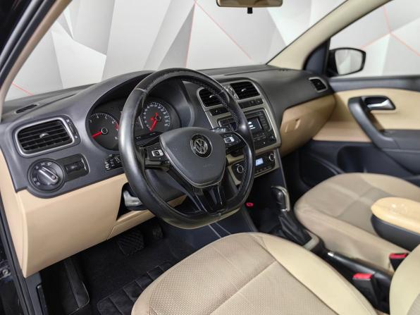 Volkswagen Polo V Рестайлинг с пробегом 2015 года, цена 820 000 рублей, 208248 км, седан, Автокод Объявления