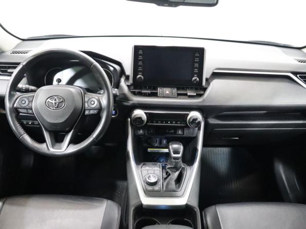 Toyota RAV4 V (XA50) с пробегом 2021 года, цена 3 749 000 рублей, 93255 км, внедорожник, Автокод Объявления