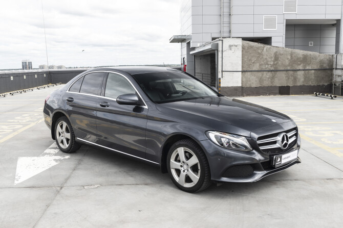 Mercedes-Benz C-Класс IV (W205) с пробегом 2016 года, цена 2 330 000 рублей, 131449 км, седан, Автокод Объявления