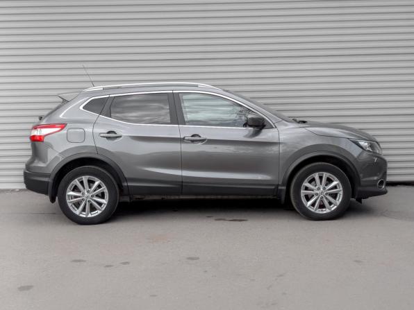 Nissan Qashqai II с пробегом 2015 года, цена 1 685 000 рублей, 110446 км, внедорожник, Автокод Объявления