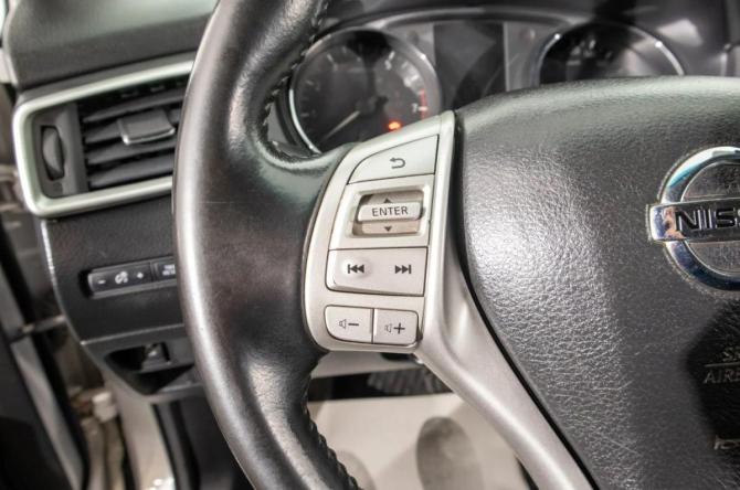 Nissan Qashqai II с пробегом 2016 года, цена 1 849 000 рублей, 92700 км, внедорожник, Автокод Объявления