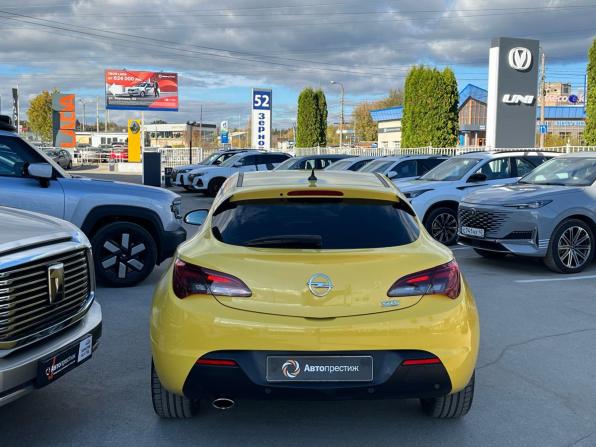 Opel Astra J Рестайлинг с пробегом 2013 года, цена 850 000 рублей, 101000 км, хэтчбек, Автокод Объявления