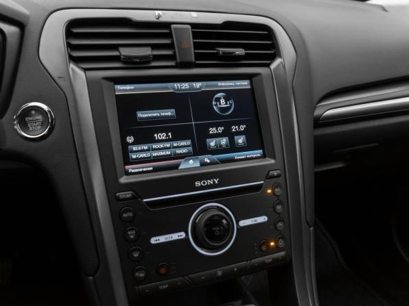 Ford Mondeo V с пробегом 2016 года, цена 1 650 000 рублей, 133035 км, седан, Автокод Объявления