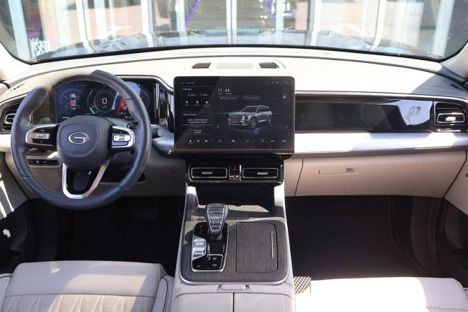 GAC GS8 II с пробегом 2023 года, цена 3 636 000 рублей, 35272 км, внедорожник, Автокод Объявления