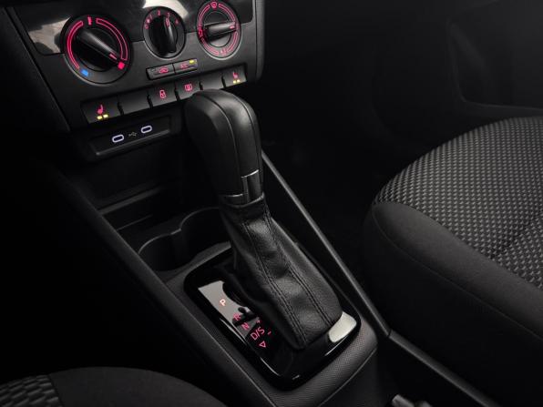 Volkswagen Polo VI с пробегом 2021 года, цена 1 549 000 рублей, 66845 км, лифтбек, Автокод Объявления