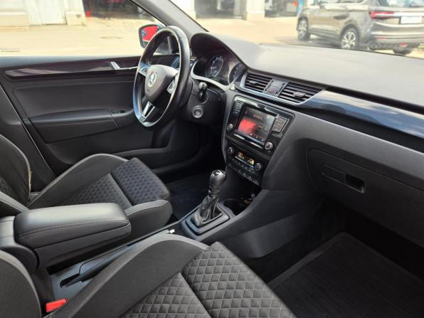 Skoda Rapid I Рестайлинг с пробегом 2019 года, цена 1 249 000 рублей, 207000 км, лифтбек, Автокод Объявления