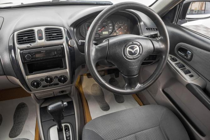 Mazda Familia VIII (BJ) с пробегом 2002 года, цена 349 000 рублей, 300100 км, универсал, Автокод Объявления