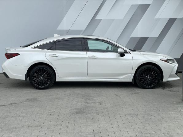 Toyota Avalon V с пробегом 2021 года, цена 2 650 000 рублей, 109575 км, седан, Автокод Объявления