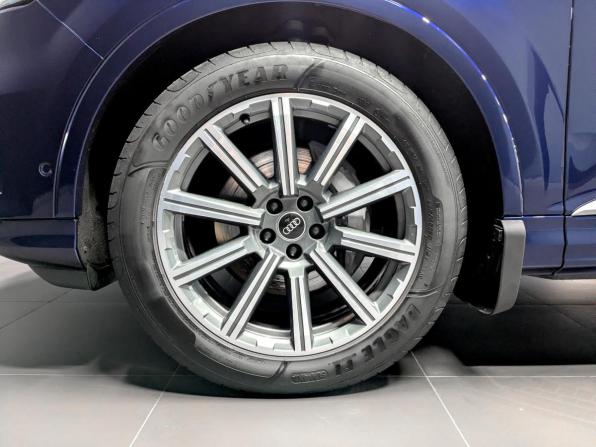 Audi Q7 II (4M) Рестайлинг с пробегом 2022 года, цена 8 955 000 рублей, 42699 км, внедорожник, Автокод Объявления