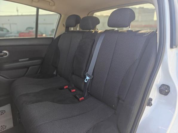 Nissan Tiida I Рестайлинг с пробегом 2012 года, цена 808 000 рублей, 121481 км, хэтчбек, Автокод Объявления