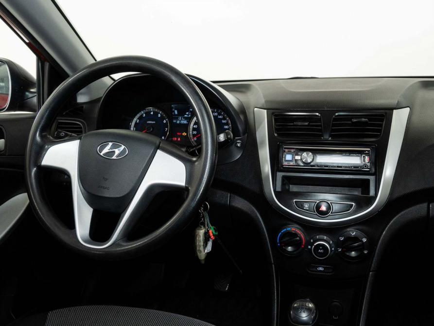 Hyundai Solaris I Казань  - изображение 13