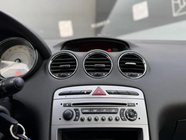 Peugeot 308 I с пробегом 2011 года, цена 599 000 рублей, 112331 км, хэтчбек, Автокод Объявления