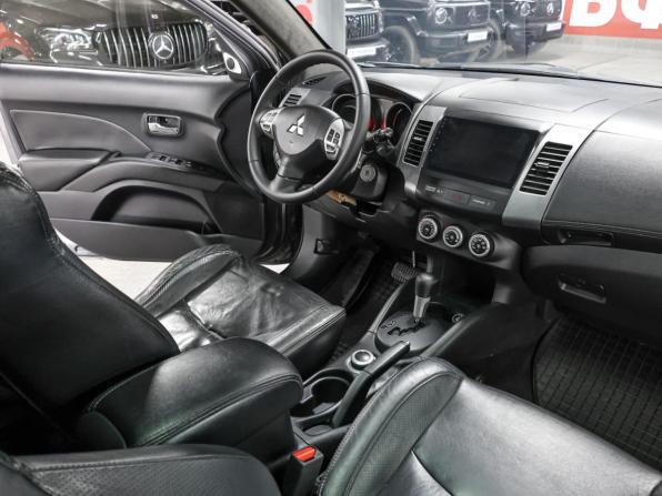 Mitsubishi Outlander II с пробегом 2008 года, цена 1 100 000 рублей, 211732 км, внедорожник, Автокод Объявления