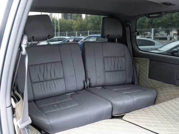 Toyota Land Cruiser 100 Series Рестайлинг 2 с пробегом 2006 года, цена 2 400 000 рублей, 548679 км, внедорожник, Автокод Объявления