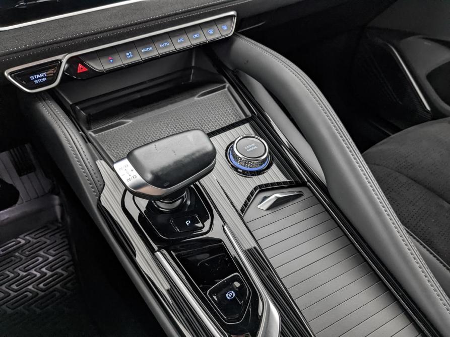 Geely Monjaro I Москва  - изображение 20