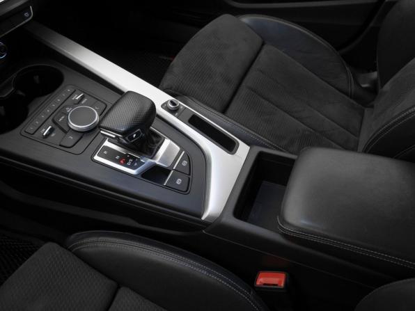 Audi A4 V (B9) с пробегом 2018 года, цена 2 250 000 рублей, 199950 км, седан, Автокод Объявления