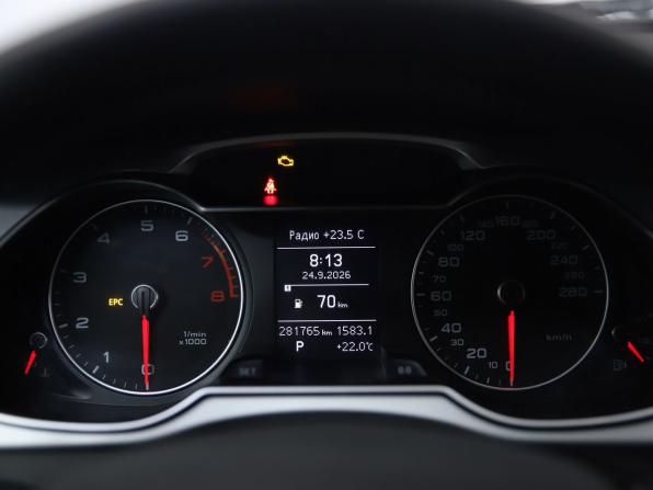 Audi A4 IV (B8) Рестайлинг с пробегом 2015 года, цена 1 090 000 рублей, 281765 км, седан, Автокод Объявления