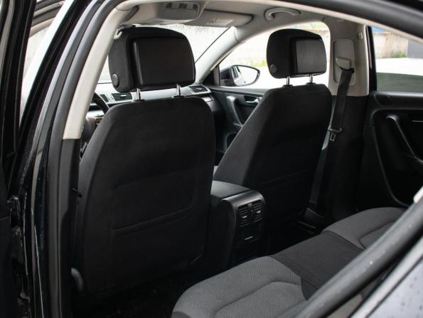 Volkswagen Passat B7 с пробегом 2011 года, цена 1 010 000 рублей, 291635 км, седан, Автокод Объявления