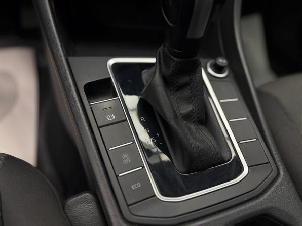 Volkswagen Jetta VII с пробегом 2021 года, цена 1 695 000 рублей, 104108 км, седан, Автокод Объявления
