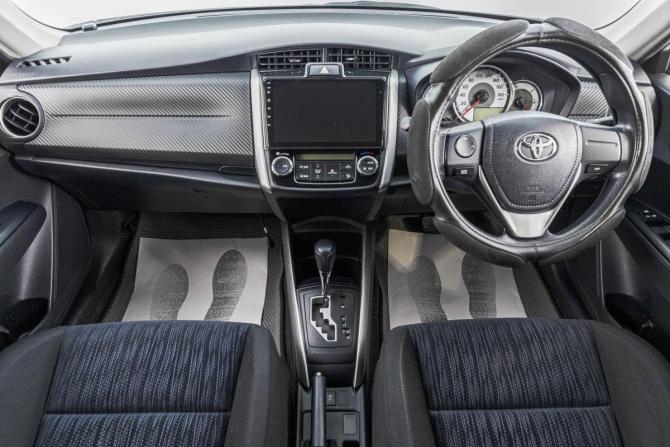 Toyota Corolla XI (E160 E170 E180) с пробегом 2013 года, цена 1 279 000 рублей, 141200 км, универсал, Автокод Объявления